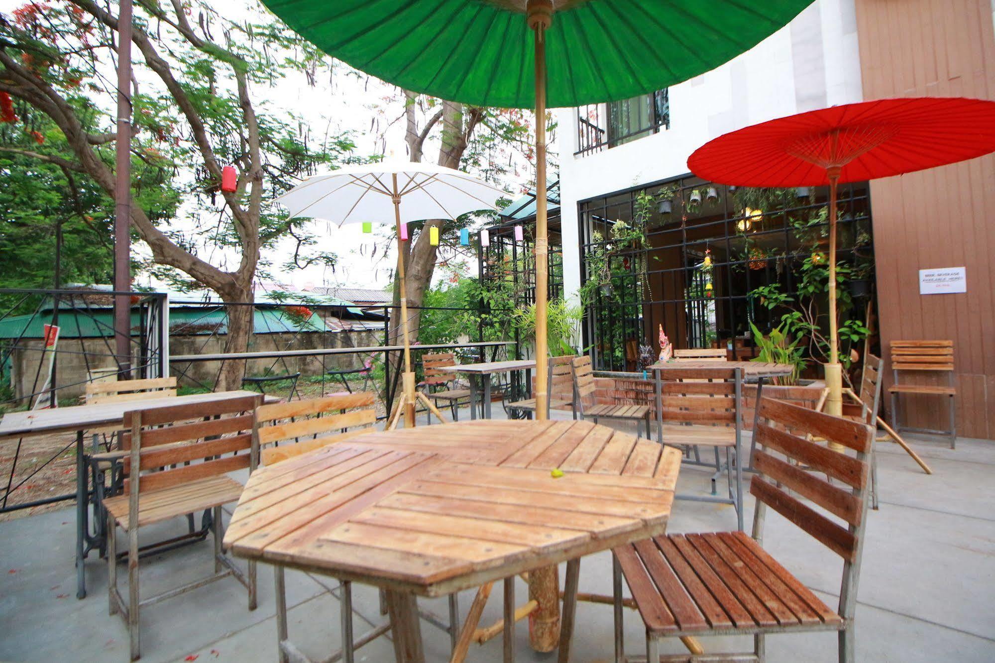 Hotel Nakara Boutique Chiang Mai Exterior foto